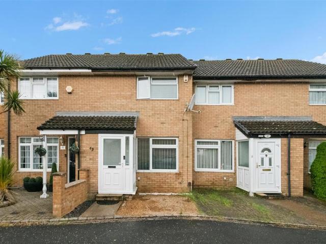 House for sale in London Borough of Hillingdon, Greater London