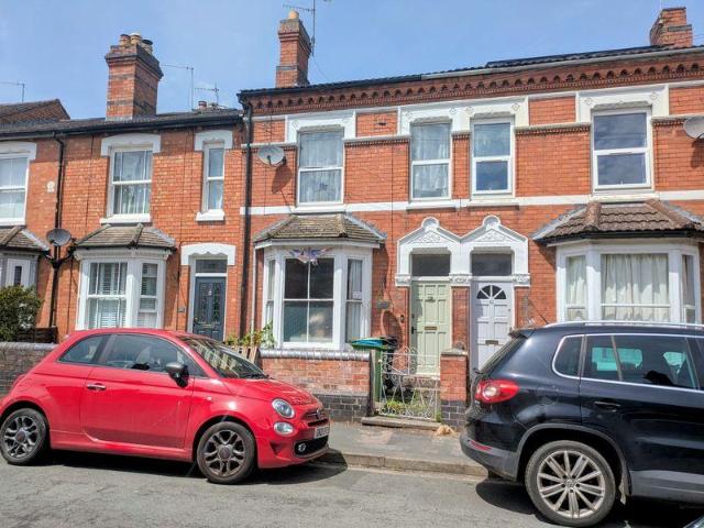 House for sale in St John's, Worcestershire
