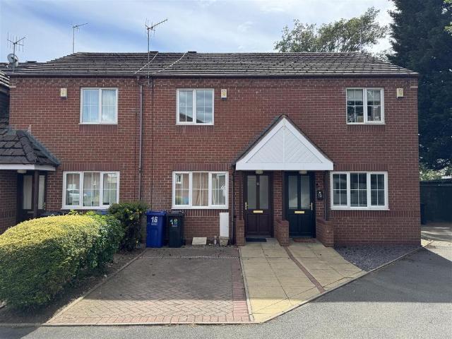House for sale in Stourbridge, West Midlands