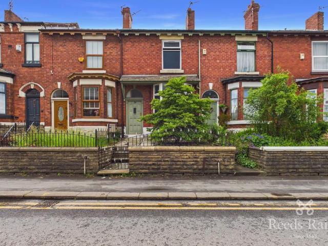 House for sale in Godley, Greenheys