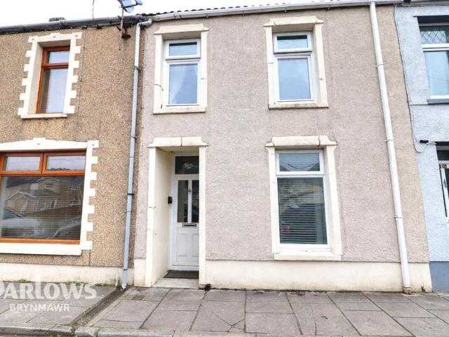 House for sale in Sirhowy, Wales