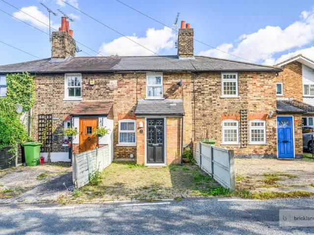 House for sale in Hutton, Navestock Side