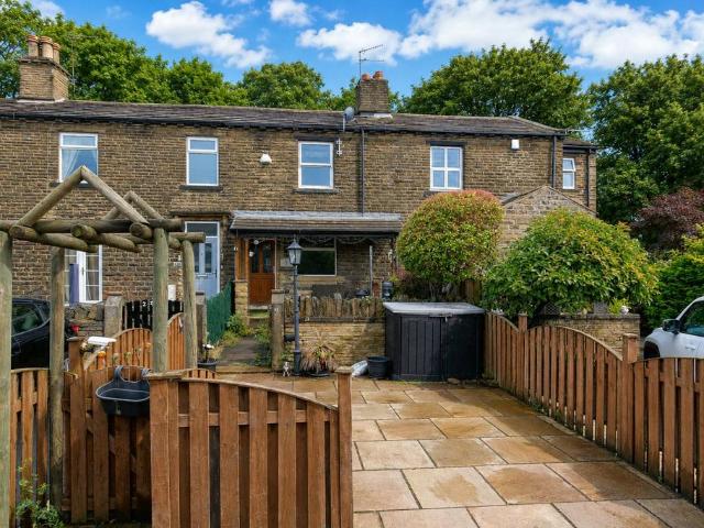 House for sale in Baildon, Bradford