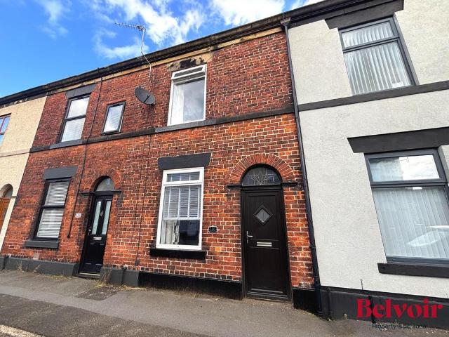 House for sale in Woodhill, Bury