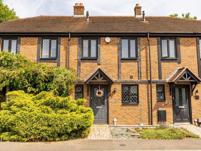 House for sale in Slaugham, Perryfields
