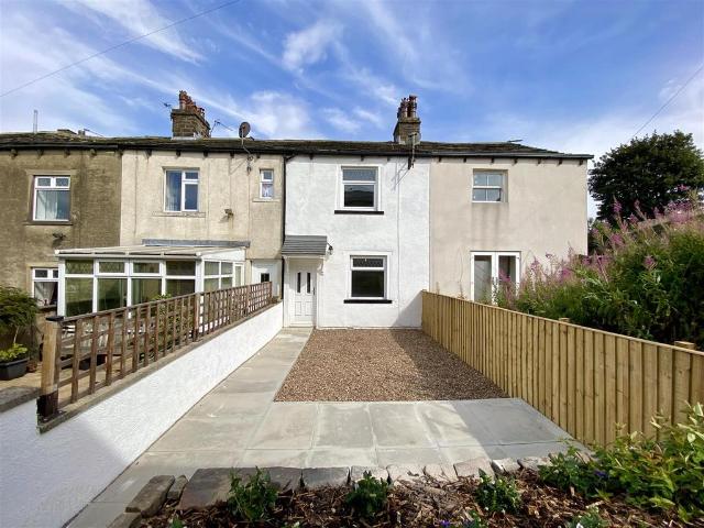 House for sale in Fountainhead, Calderdale