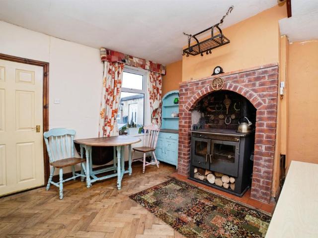 House for sale in Kedleston, East Midlands