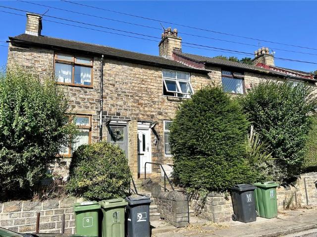 House for sale in Bradley, West Yorkshire