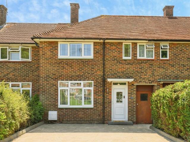House for sale in Red Hill, Surrey