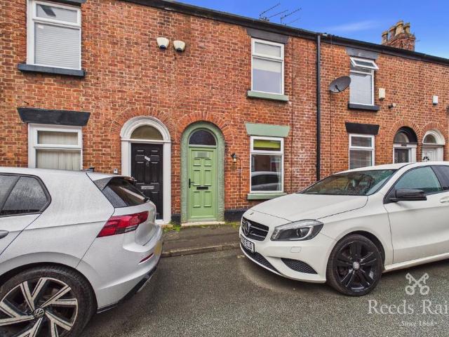 House for sale in Cowley Hill, St Helens