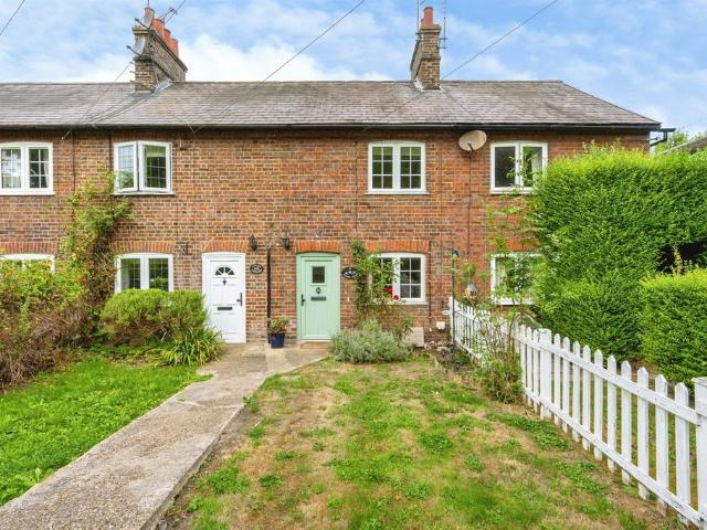 House for sale in Cheddington