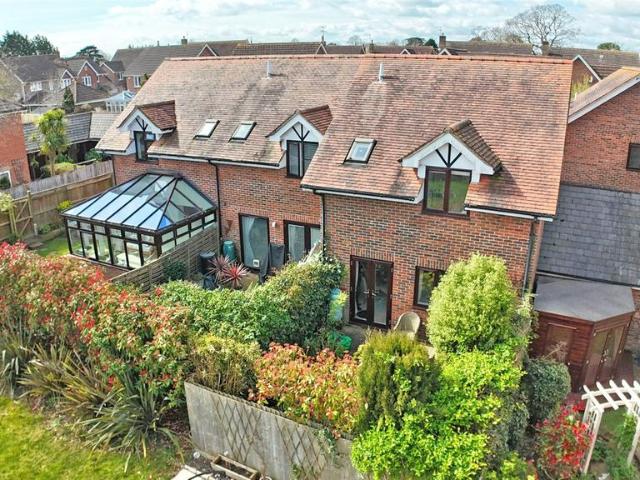 House for sale in Old Milton, Ashurst Bridge