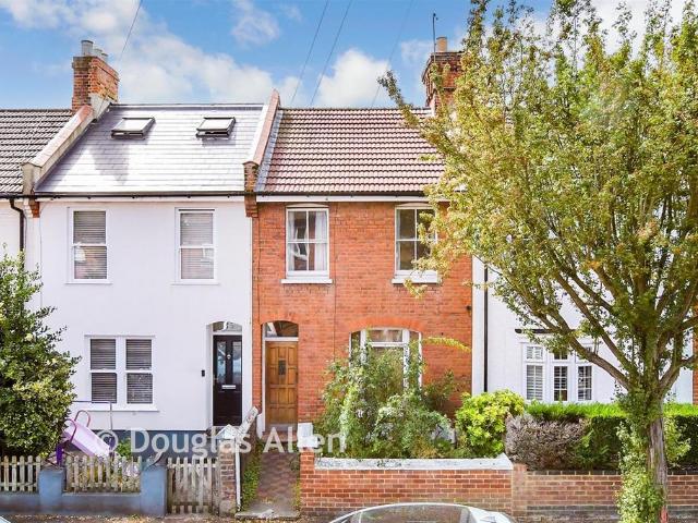 House for sale in Chingford, Greater London