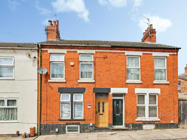 House for sale in Semilong, Northampton