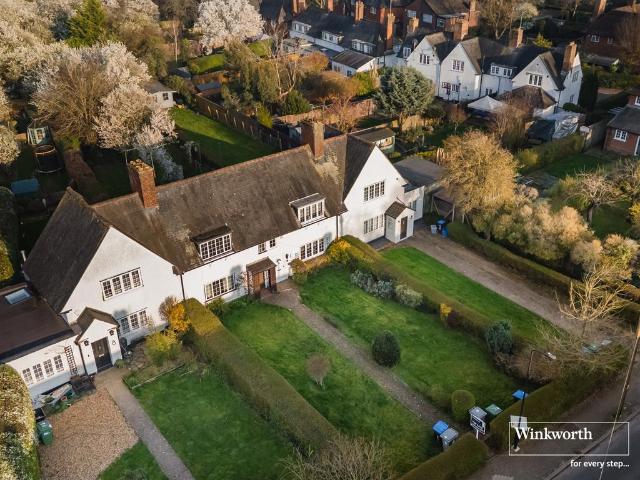 House for sale in Kingsbury, Greater London