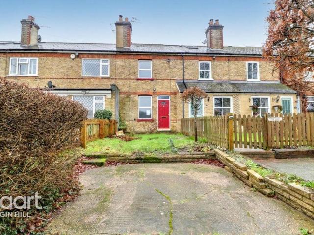 House for sale in The Butts, Kent