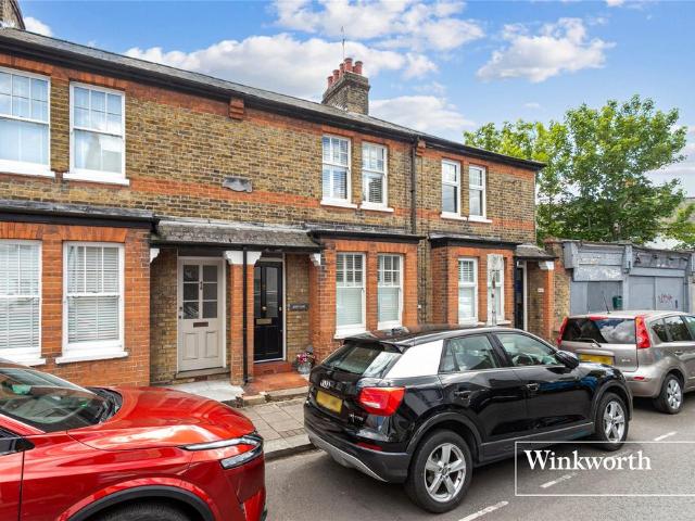 House for sale in High Barnet, Greater London