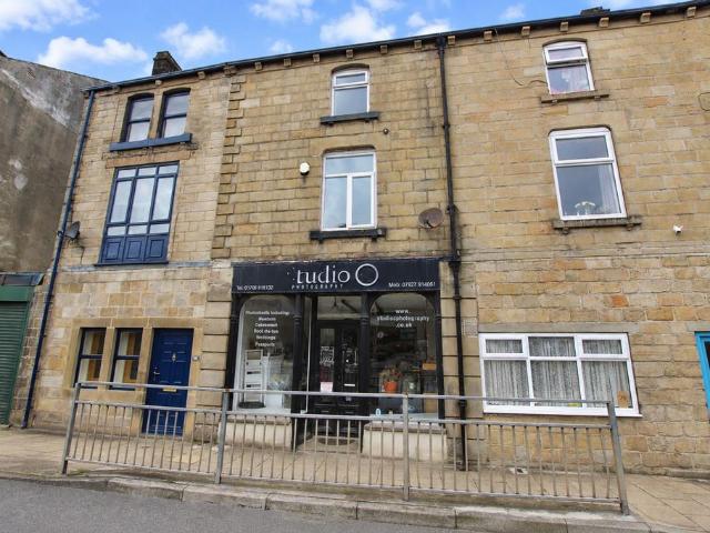 House for sale in Salford, Calderdale