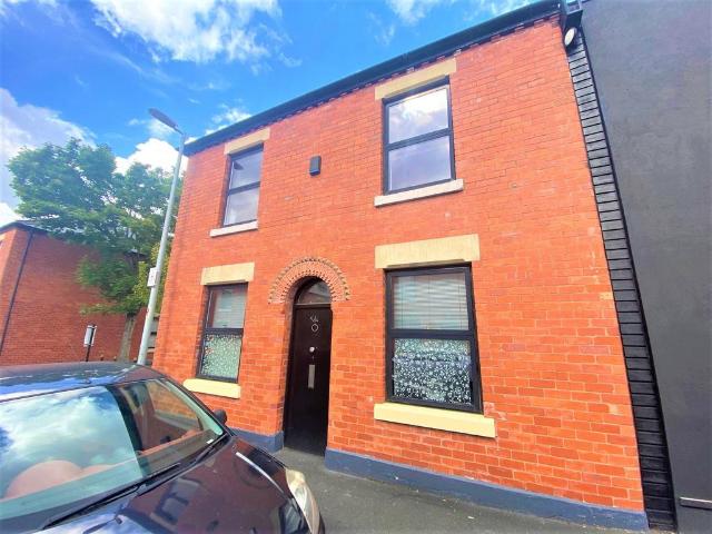 House for sale in Salford, Greater Manchester