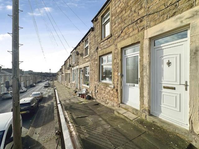 House for sale in Skerton, Bare