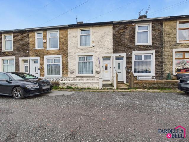 House for sale in Enfield, Backburn