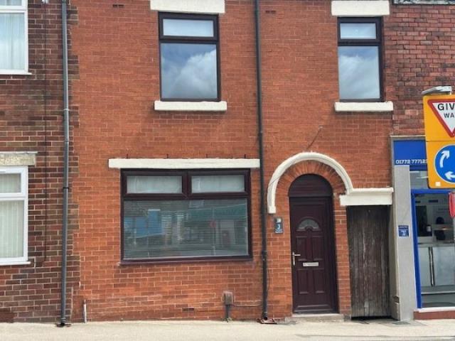 House for sale in Medlar-with-Wesham, Wesham
