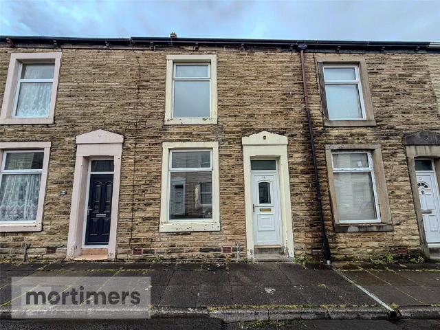 House for sale in Oakenshaw, Backburn