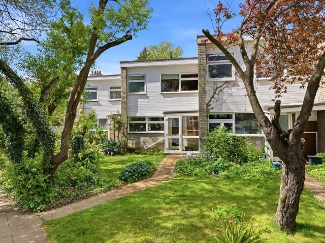House for sale in St Albans, Five Acres