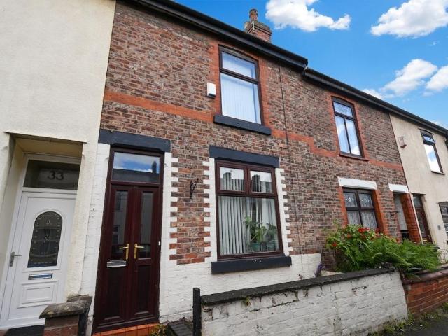 House for sale in Salford, Greater Manchester
