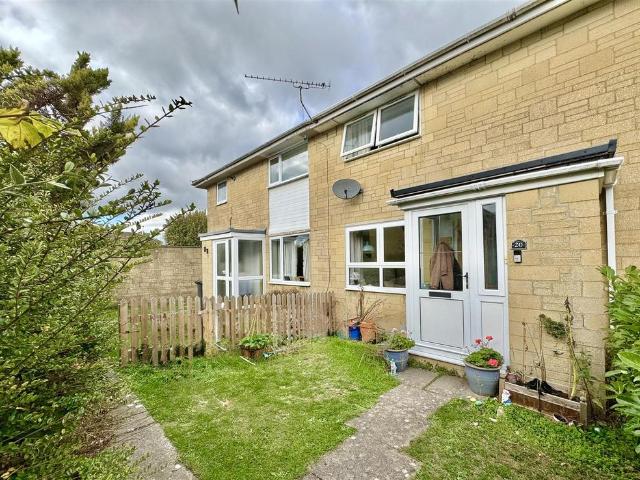 House for sale in Stratton, Cotswold