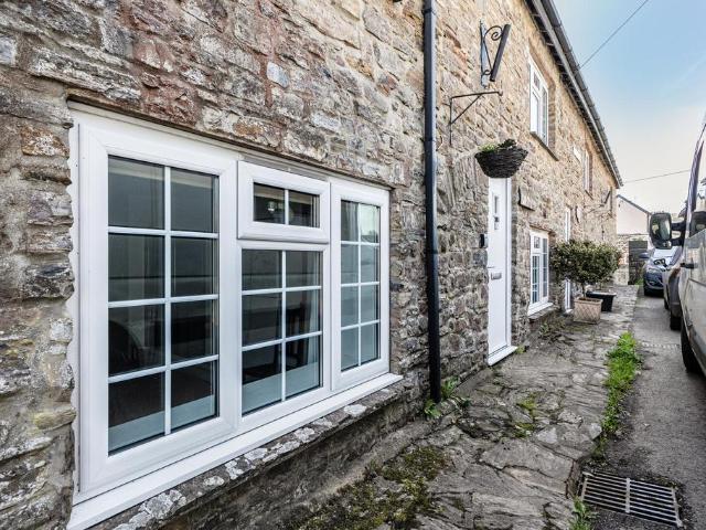 House for sale in Newton St Cyres, Devon
