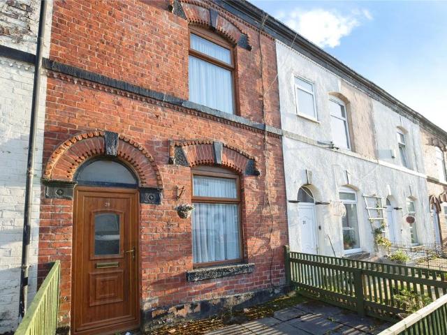 House for sale in Fernhill, Bury