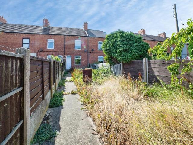 House for sale in Elmton, East Midlands