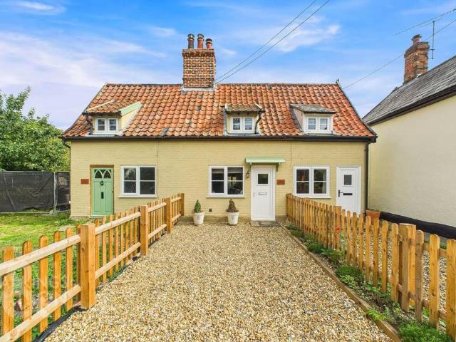 House for sale in Bedingfield, Suffolk