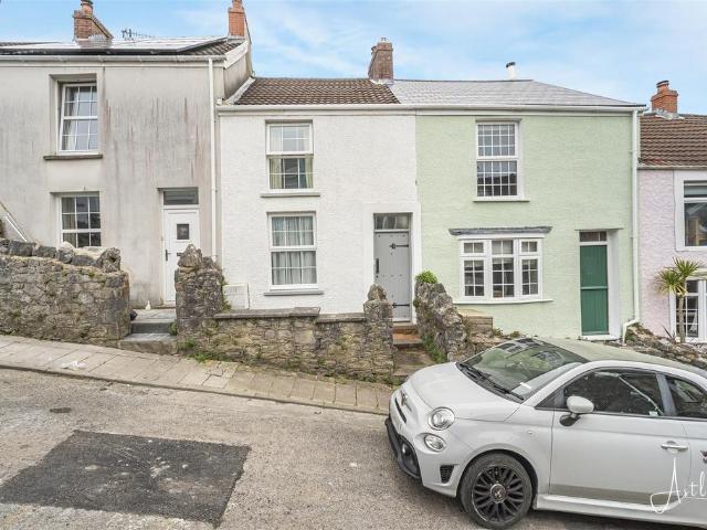 House for sale in Thistleboon, Mumbles ,the