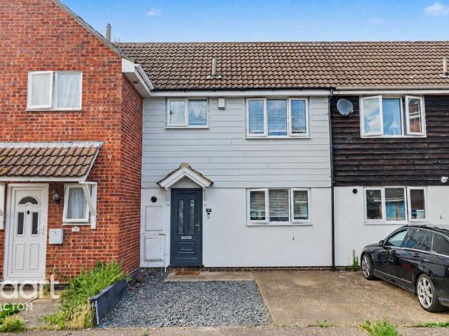 House for sale in Dale Hill, Essex