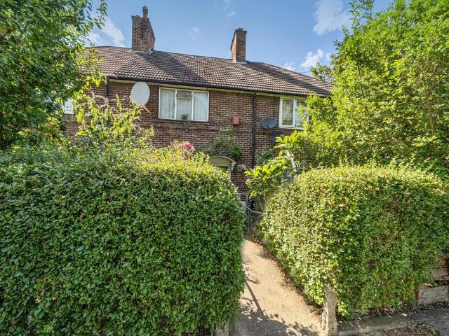 House for sale in London Borough of Lewisham, Greater London