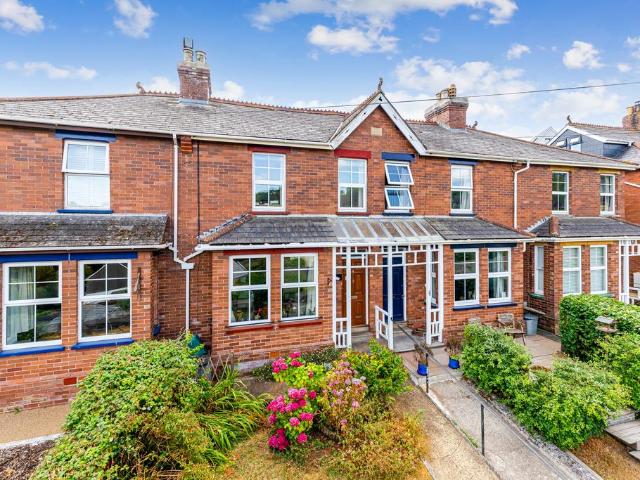 House for sale in Strode, Devon