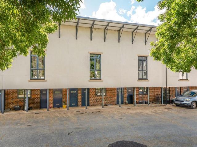 House for sale in Springvale, Hampshire