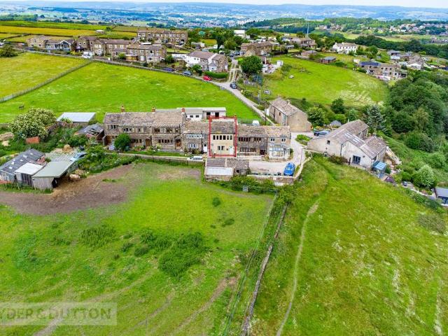 House for sale in Scapegoat Hill, West Yorkshire