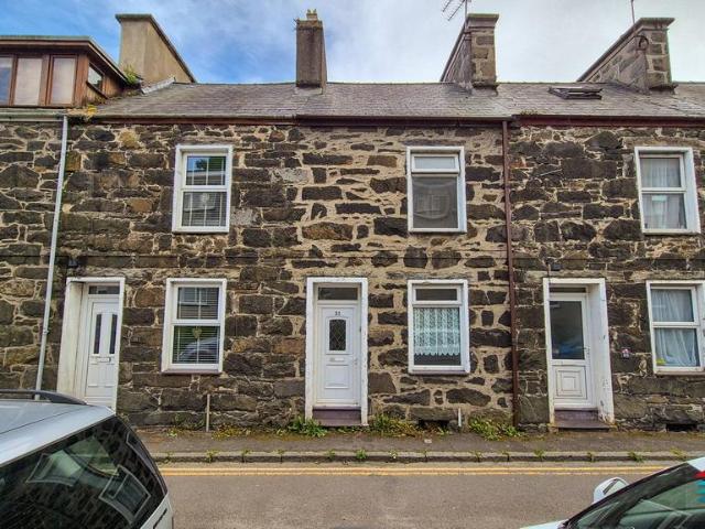 House for sale in Pwllheli