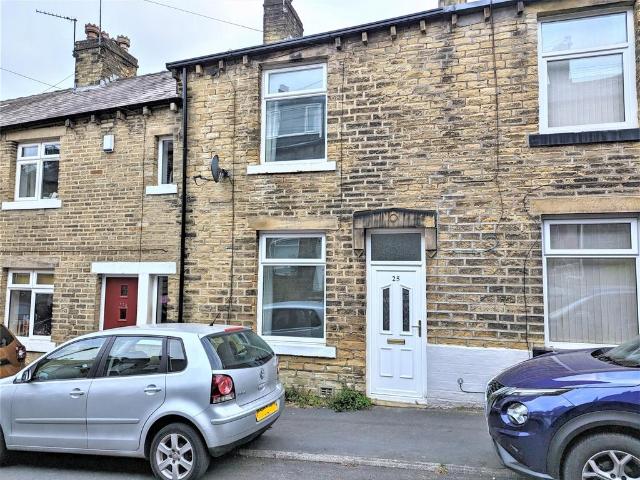 House for sale in Willowfield, Sowerby Bridge