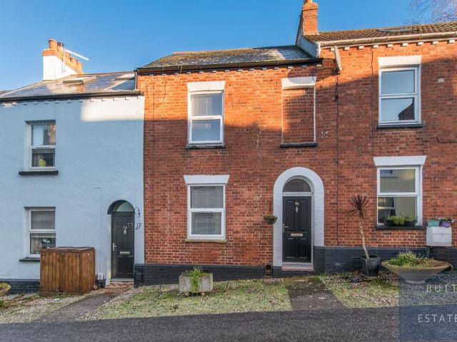 House for sale in Watergate, Devon