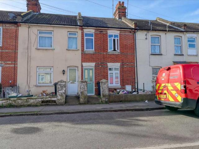 House for sale in Dale Hill, Essex