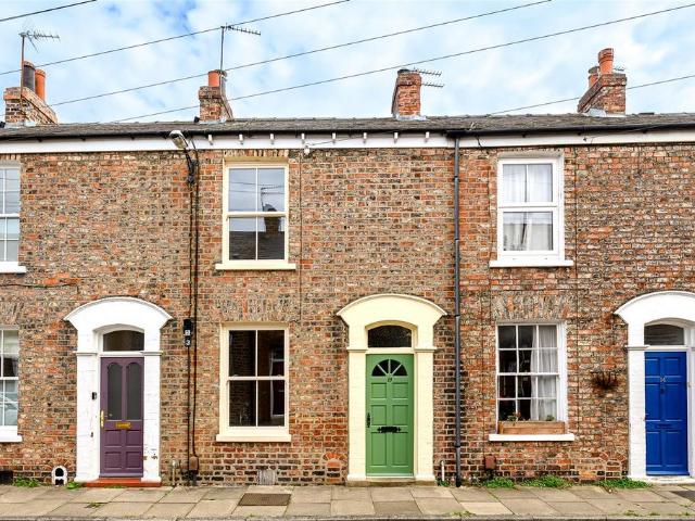 House for sale in High Field, York