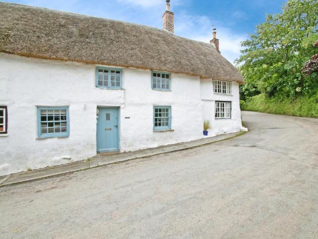House for sale in Mithian, Cornwall