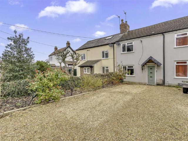 House for sale in Yate Rocks, Yate