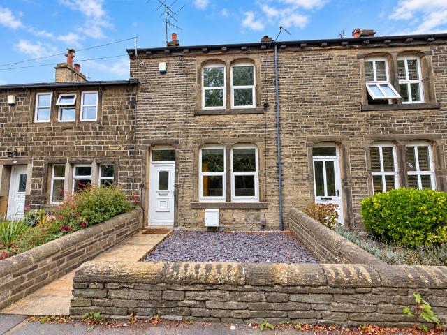House for sale in Bracken Bank, Bradford