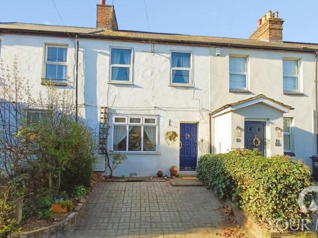 House for sale in Longfield and New Barn, Monks Orchard