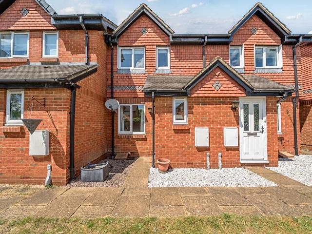 House for sale in West End, Heol-las